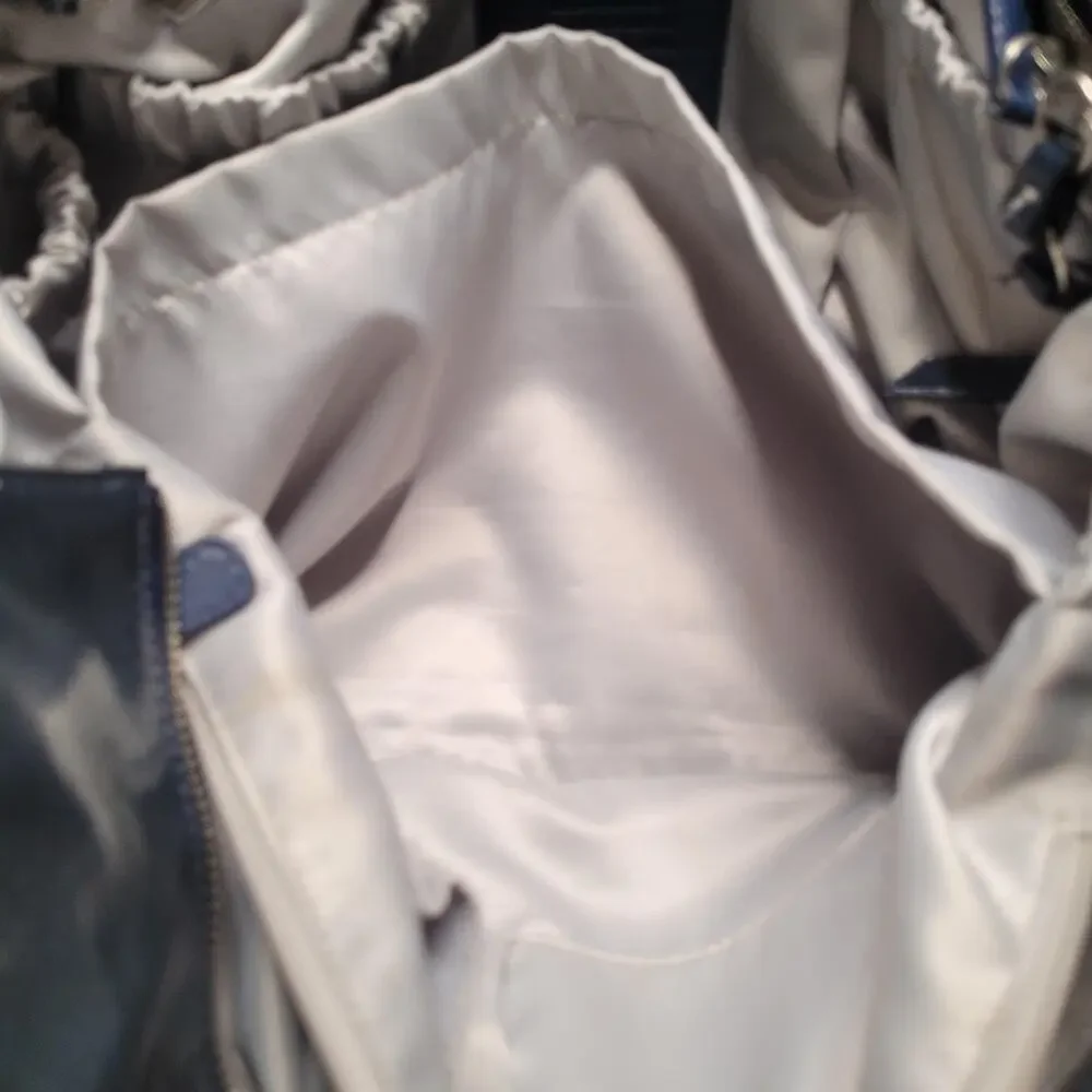 Coach Bag Patent Leather Shiny Navy Blue Tote Diaper Baby Lined Pockets Tote